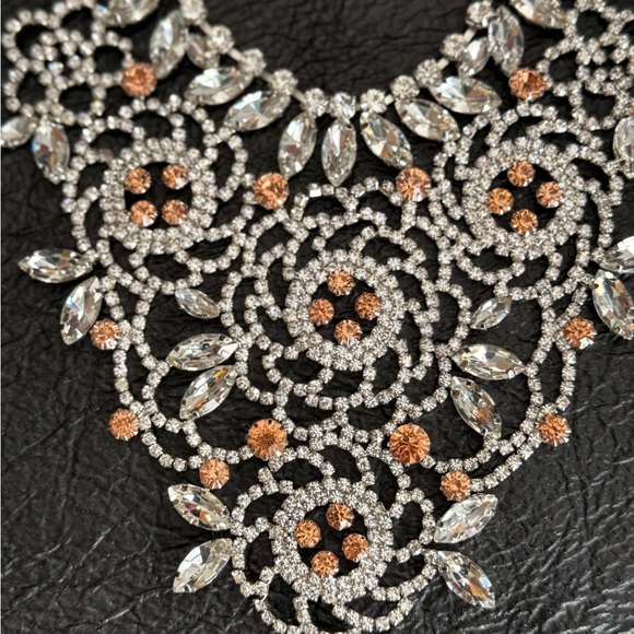 Betsy Johnson NEW Rhinestone Bib Necklace “Ballerina Rose” - Picture 4 of 7
